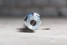 Load image into Gallery viewer, YORK 5′ OLY International Black Oxide Bar