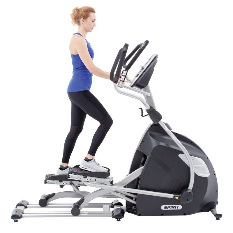 Spirit Fitness XE895 Elliptical Trainer