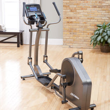 Load image into Gallery viewer, Life Fitness E1 Elliptical